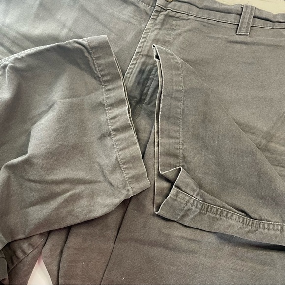 Columbia Sportswear Company 40 X 34 Gray Cargo Pants PRELOVED - Picture 7 of 11